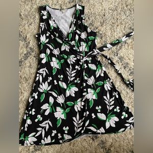 Black Floral V Neck Wrap Dress size L